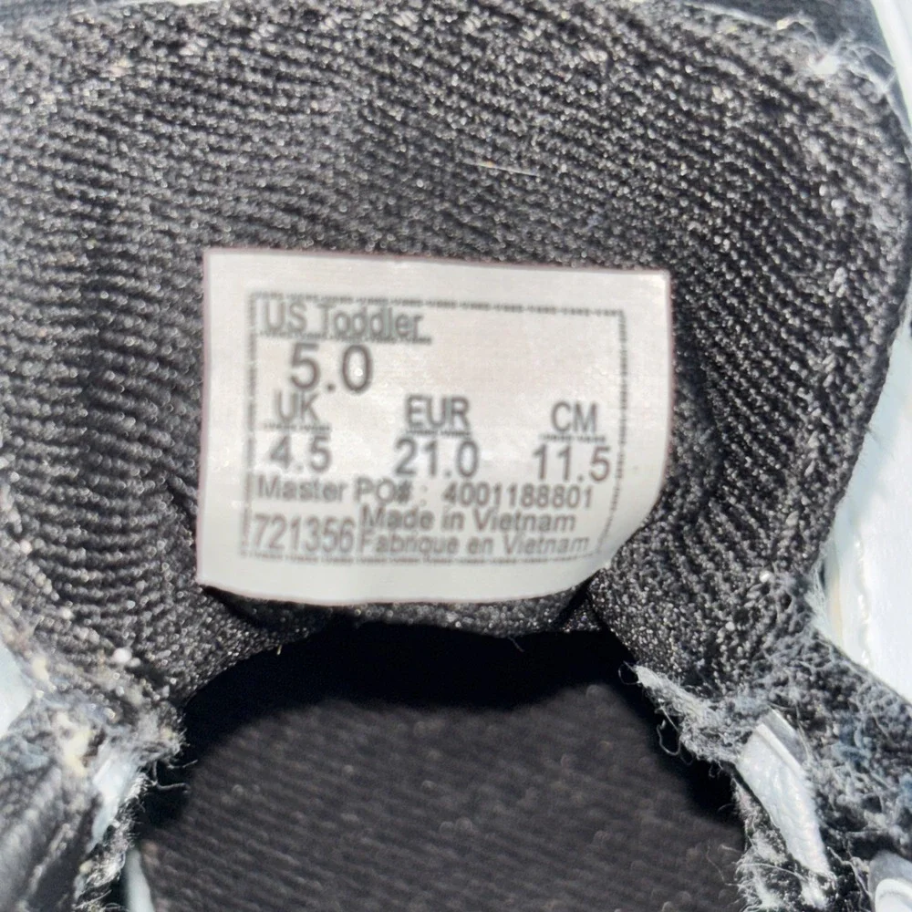 Vans Old Skool Toddler Shoes Black/White Size 5